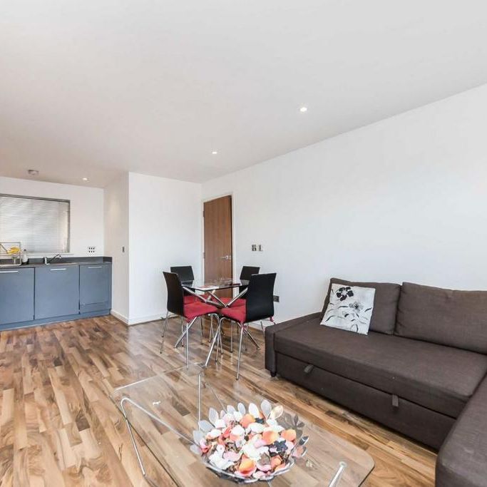 1 bedroom flat to rent - Photo 1