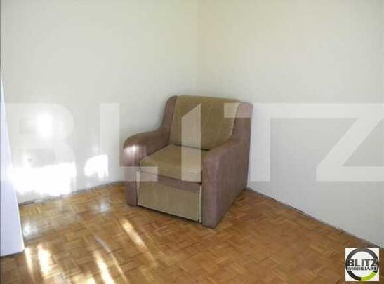 Apartament cu 2 camere, semidecomandat, 50 mp, zona 1 Decembrie! Se mobileaza la cerere! - Photo 1