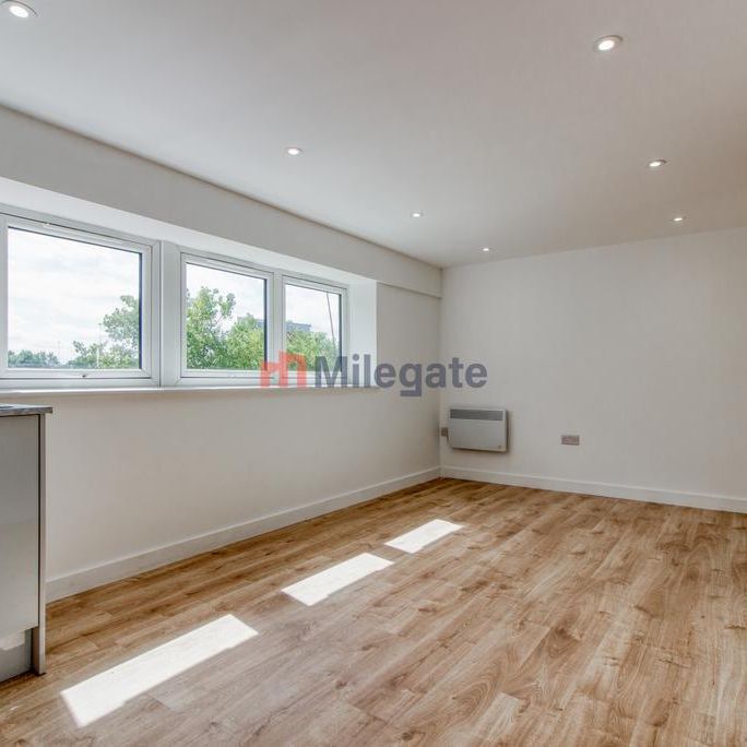 1 bedroom flat to rent - Photo 1