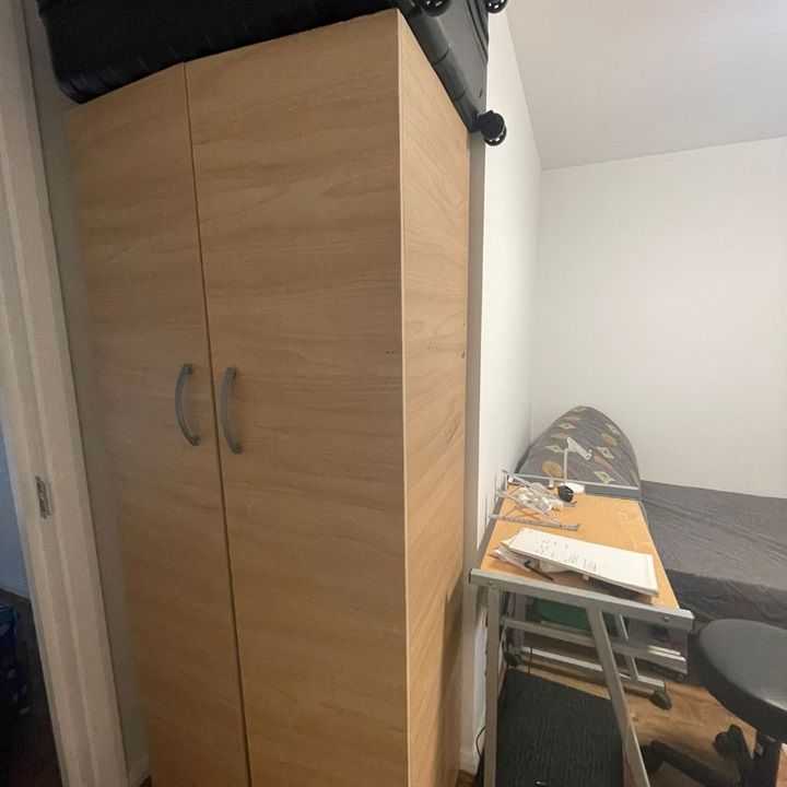 Room in a Shared House, London, E13 - Photo 1