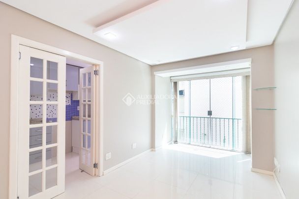 Apartamento com 1 quarto e 44m² para alugar em Menino Deus, Porto Alegre. - Foto 1