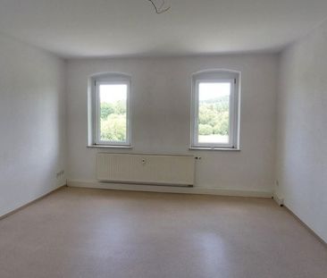 Spacious and pretty 2-room apartment -Rent now – pay less- - Foto 1