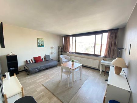Lumineux studio à 1200 Woluwe-Saint-Lambert  Loyer: 750 € - Foto 4