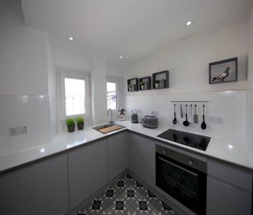 2 bedroom flat to rent - Photo 6