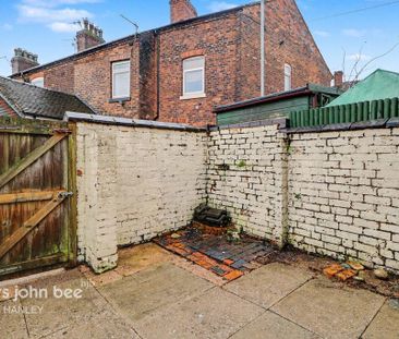 2 bedroom terraced house to rent - Photo 6