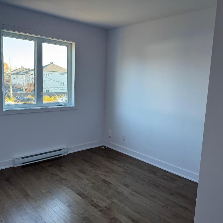 Magnifique Maison à louer neuve - La Chute - Photo 1