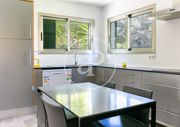 House for rent in Cala San Vicente