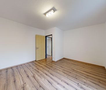 IMMOPARTNER - Moderne 4-Zimmer-Wohnung im Herzen der Stadt - Photo 2