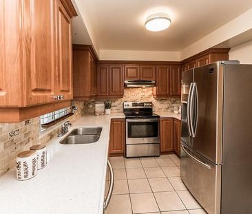 For Lease - 4674 Pemmican Trail, Mississauga, Ontario - Photo 2
