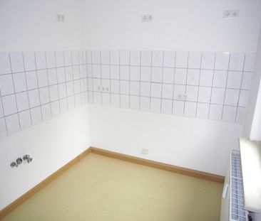 2-Zimmerwohnung mit Balkon und Laminatfußboden ! - Photo 3