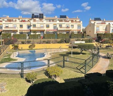 Alquiler de chalet adosado en Añoreta baja s/n - Photo 2