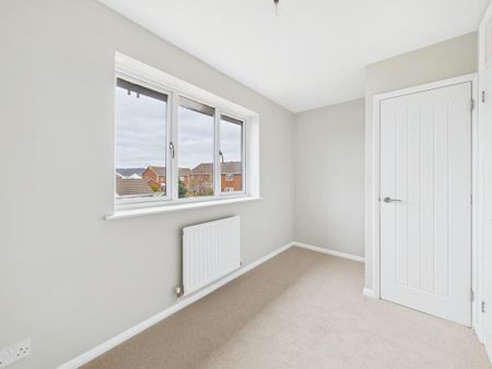 2 bedroom terraced house to rent - Photo 3