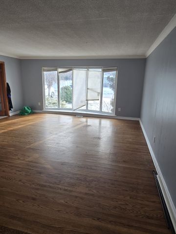 For Lease - 43 Braemar Drive, Brampton, Ontario - Photo 2