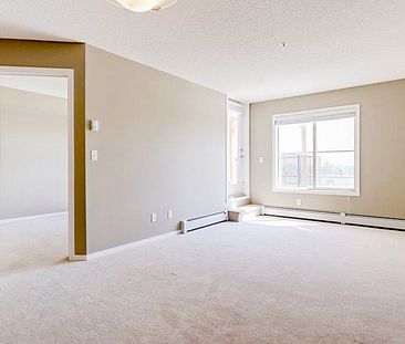 Top Floor Penthouse With View Of Downtown And Mountains - Photo 1