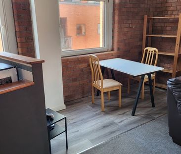 Studio Flat, Lincoln Place, M1 - Photo 2