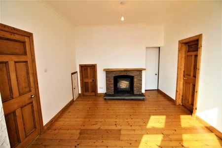 2 bedroom semi-detached house to rent - Photo 3