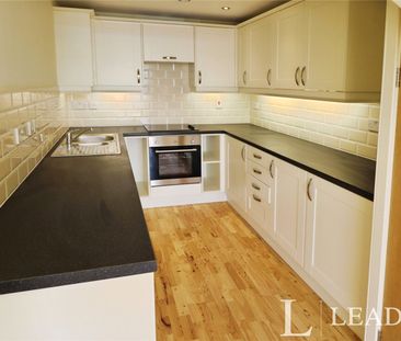 2 bedroom maisonette to rent South Road, Harlow, CM20 - Photo 4