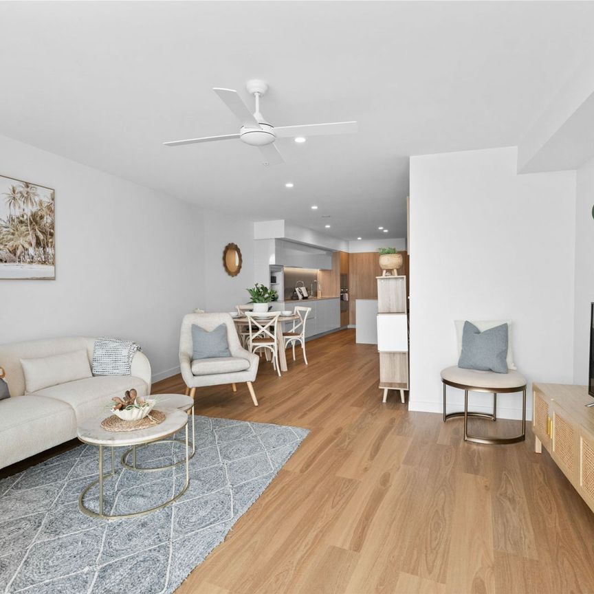 Almost New Modern Apartment in Azzure Bokarina! - Photo 1