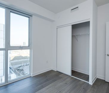 For Lease - 38 Honeycrisp Crescent Unit# 1801, Vaughan, Ontario - Photo 3