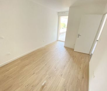 Location Appartement 3 pièces 69m² - Photo 4