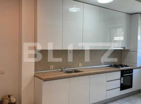 Apartament 2 camere, 55mp, parcare, zona strazii Romul Ladea - Photo 5