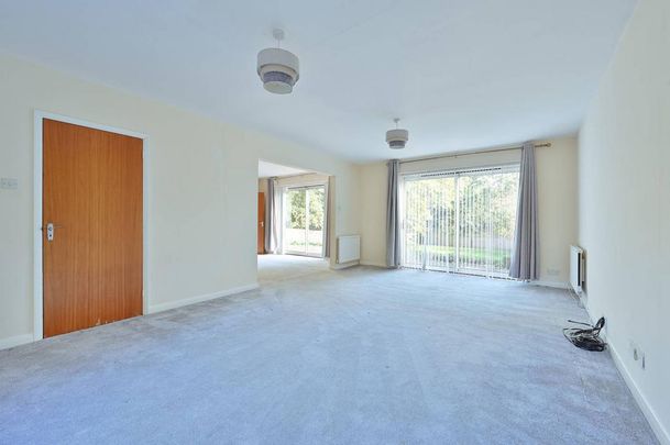 4 bedroom detached house to rent - Photo 1