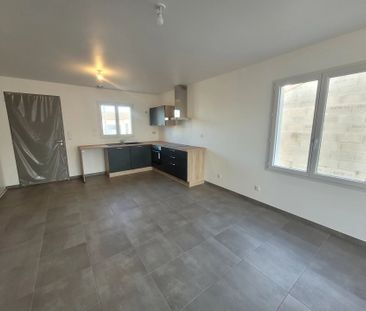 Location Maison 4 pièces 109 m2 à Niort - Photo 3