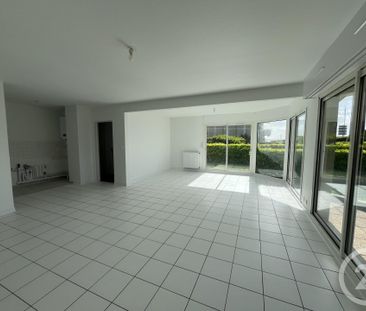 Location Appartement 2 pièces 70m² GRANVILLE 50400 - Photo 1