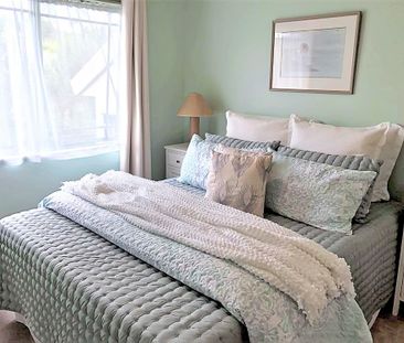 Unsworth Heights - 4 Bedroom, 3 Bathroom Home - Photo 3