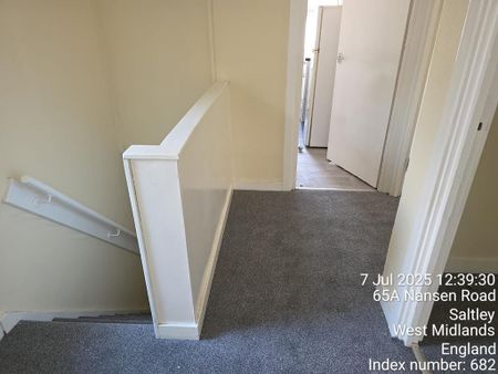 1 bedroom flat to rent - Photo 2