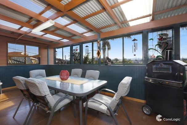 Large North Facing Home - Photo 1