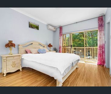 Oversized Spilt Level Townhouse - Photo 3