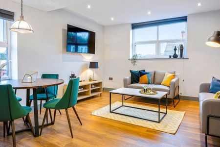 2 bedroom flat to rent - Photo 2