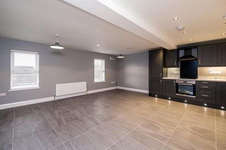 Apt 2, 19 Belfast Road, Ballygowan, BT23 6HX - Photo 2