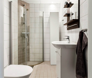 Parkvägen, Vallentuna - Photo 1