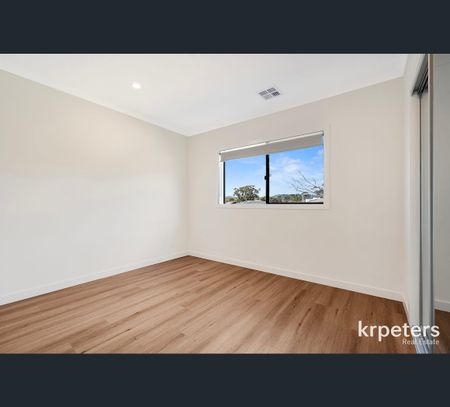 5A Dalworth Avenue, Dromana, Vic 3936 - Photo 2