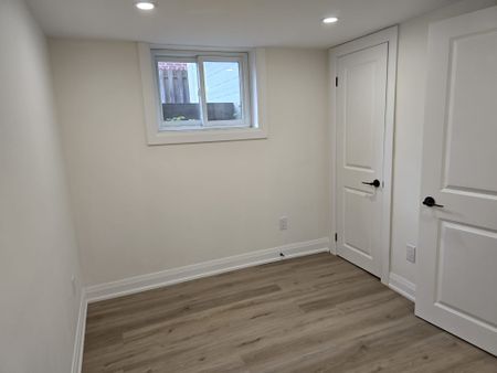 For Lease - 44 Child Drive Unit# Basement, Aurora, Ontario - Photo 2