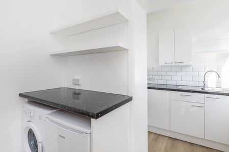 Camden Road, Camden, London, N7 - Photo 4