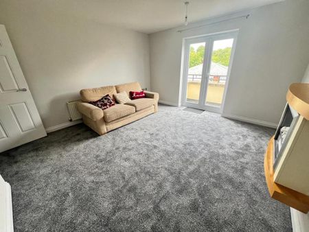 2 bedroom apartment to rent - Photo 4