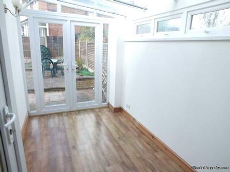 3 bedroom property to rent in Sutton Coldfield - Photo 3