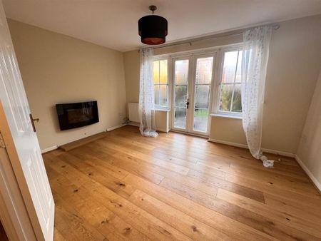 3 bedroom terraced house to rent - Photo 2