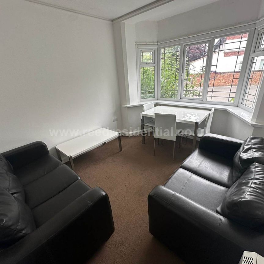 Gibbins Road, Selly Oak - Photo 1