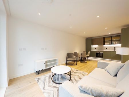 Cedrus Avenue, Southall - Photo 2