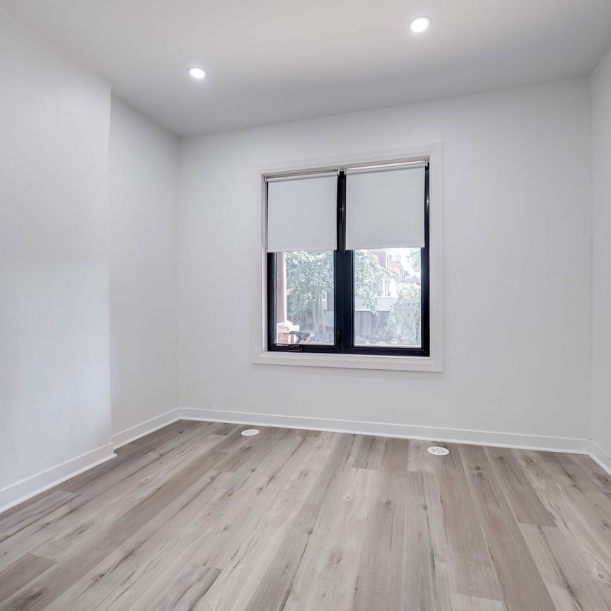 For Lease - 120 Glenlake Avenue Unit# Main, Toronto, Ontario - Photo 1