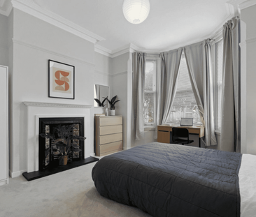 6 bedroom terraced house to rent - Photo 4