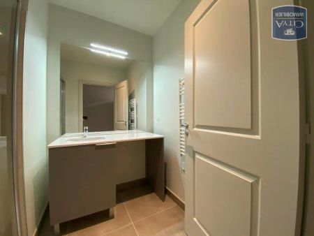 Appartement à louer 2 pièces 47.5m² - Photo 4