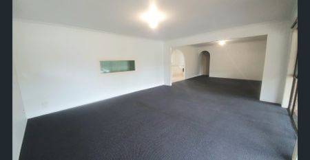 3 Bedroom Home - Inground Pool - Photo 2