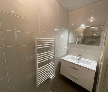 Location Appartement 1 pièce 34m² LYON 5ème - Photo 3