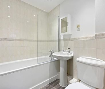 2 bedroom property to rent - Photo 4
