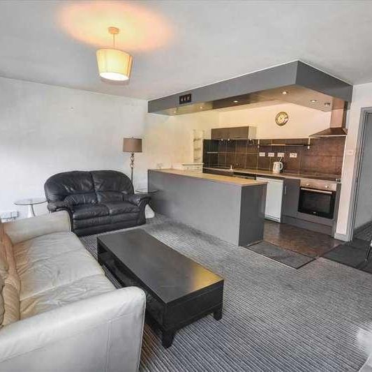 Chiswick Terrace, London, Chiswick, W4 - Photo 1